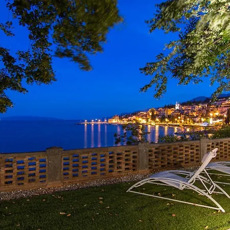 Amazing Apartment In Opatija With Wifi And 2 Bedrooms *